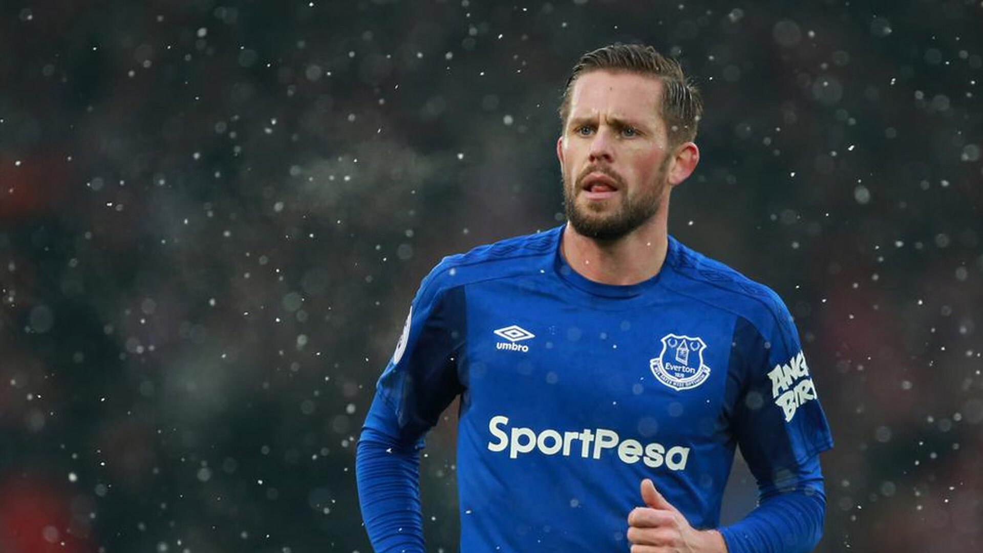 开云体育在线-英超争冠焦点战，一场法国式的战术革命如何一波带走日本足球的启示